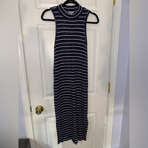 Splendid Navy and White Striped Maxi Dress (LARGE) - Picture 1 of 12